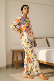 Off White Printed Shirt Collar Pure Cotton Co-Ords Set For Women