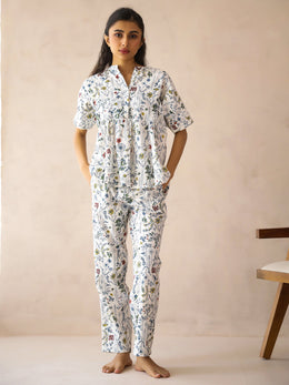 White Floral Print Mandarin Collar Pure Cotton Co-Ords Set For Women