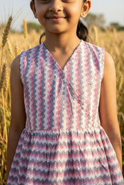 White V-Neck Geometric Print  Co-Ords Set For Kids