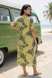 Musterd Floral Print V-Neck Pure Cotton Nightdress For Women