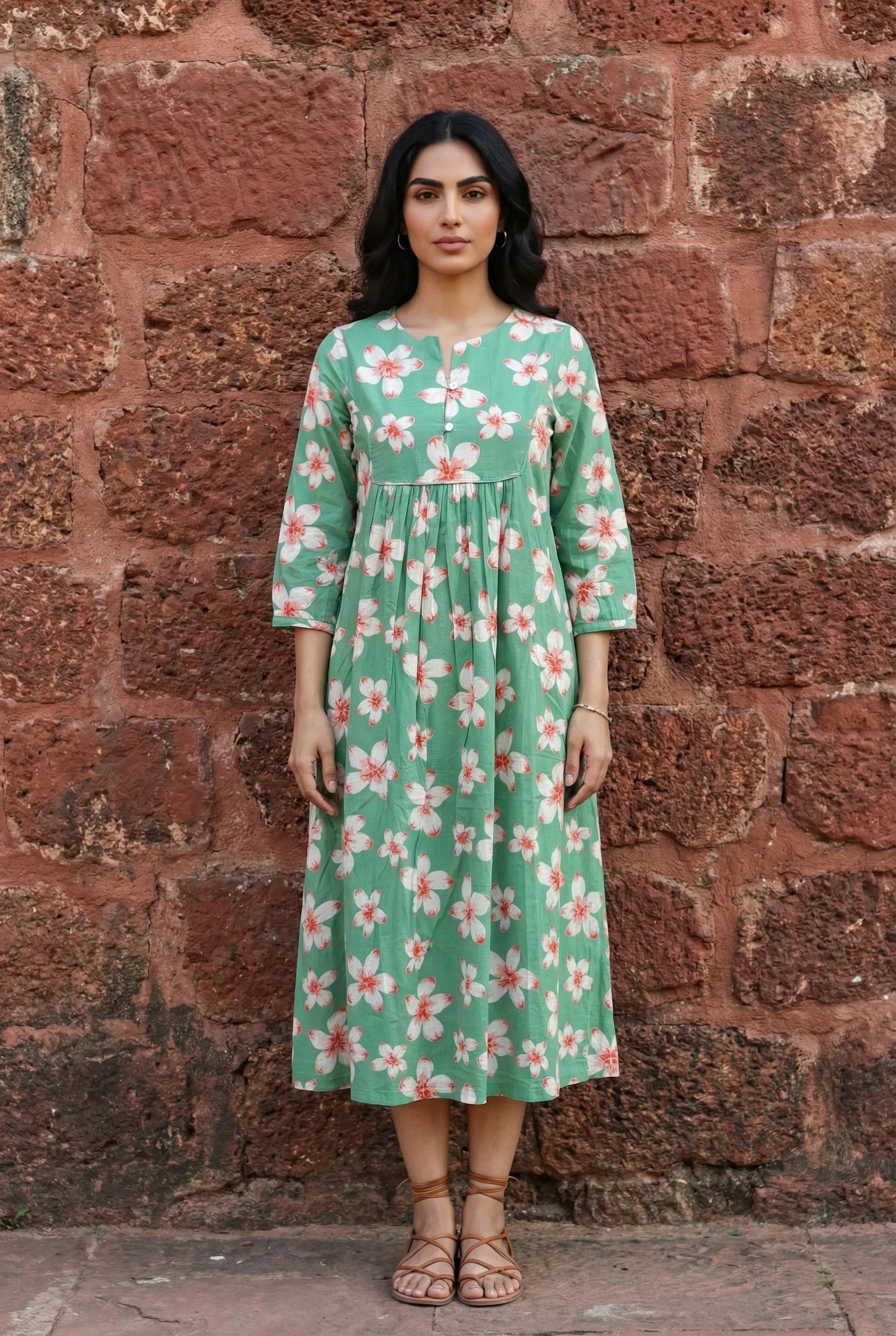 Green Floral Print Round Neck Pure Cotton Nightdress for Women - SanskrutiHomes 