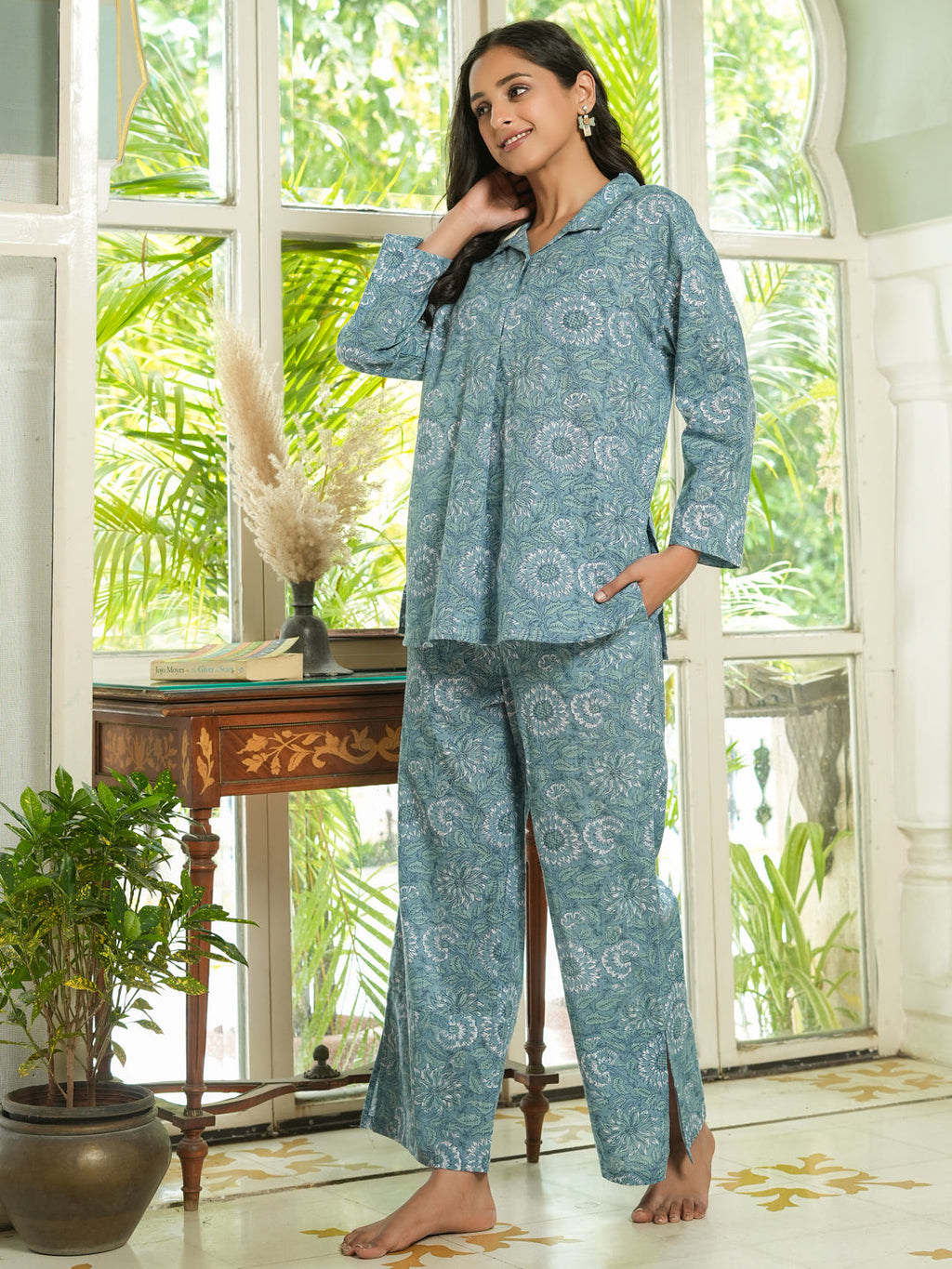 Blue & White Floral LOOSE FIT Printed Cotton Night Suit Set