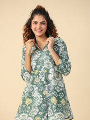 Green  Printed Pure Cotton Night Suit For Women