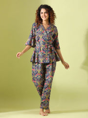 Blue Floral Print Lapel Collar Pure Cotton Night Suit For Women