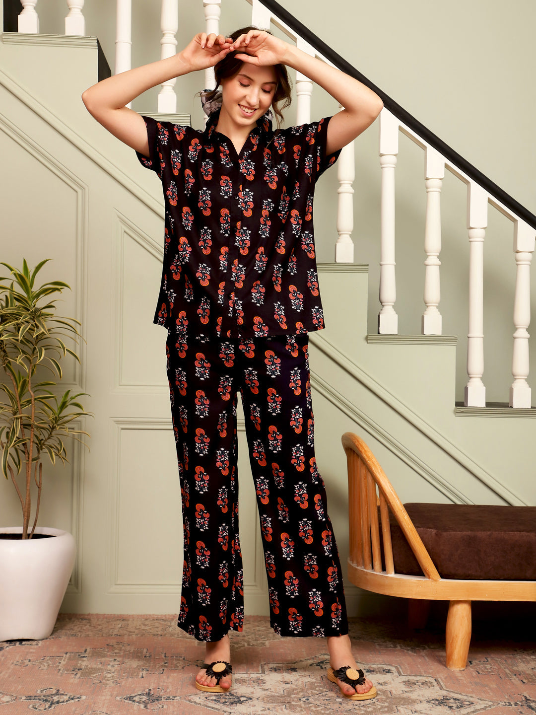 Women Black Night Suit And Pant