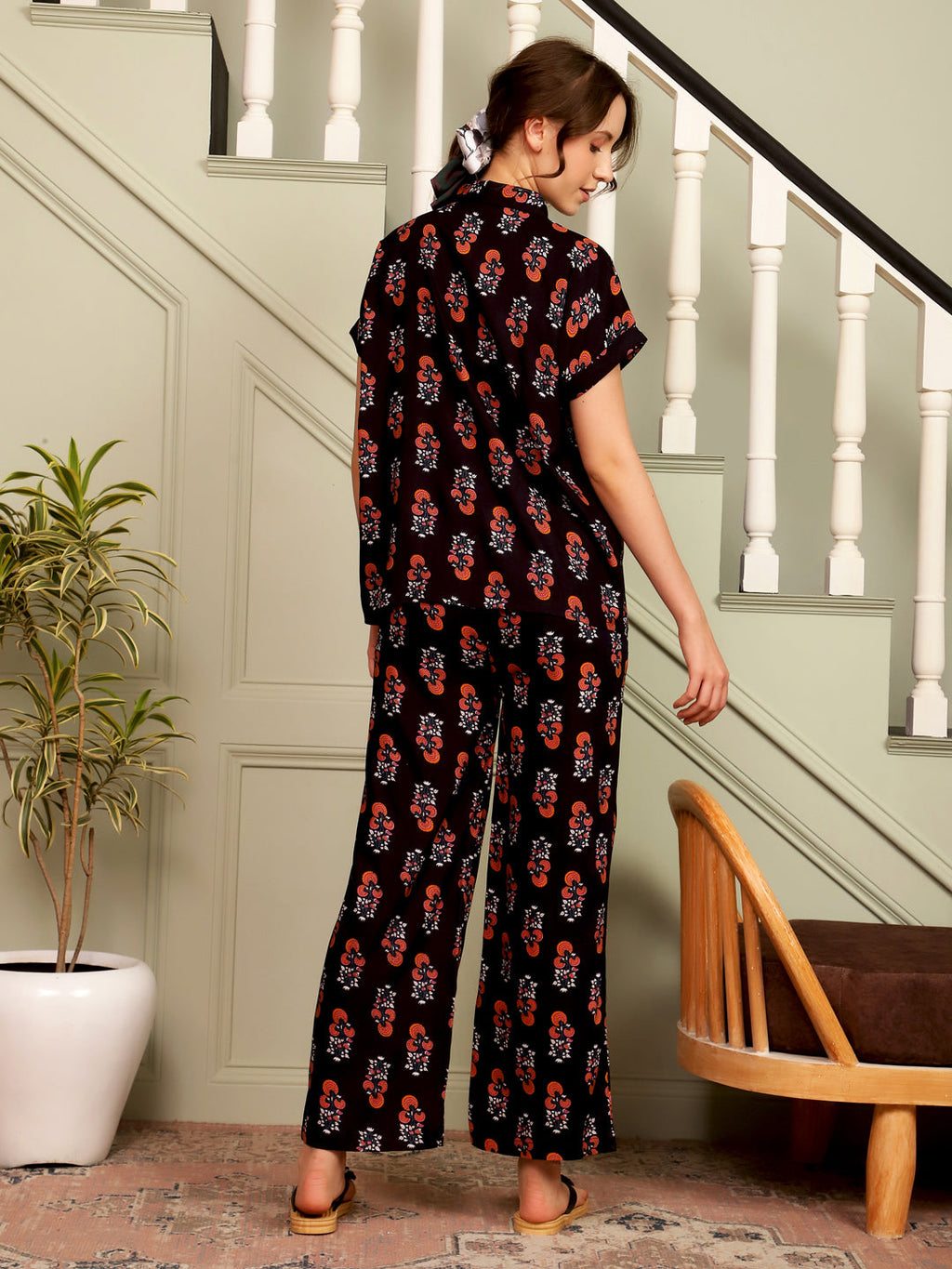 Women Black Night Suit And Pant