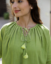 Green Solid Tie Up Neck Cotton Night Suit For Women