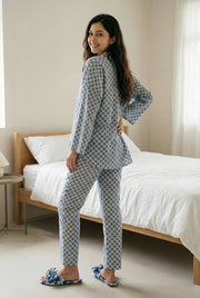 Grey Geometric Print Mandarin Collar Pure Cotton Night Suit For Women