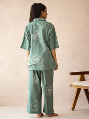 Green Shirt Collar Pure Cotton Printed Abstract Night Suit For Women