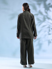Women's Green Solid Pure Cotton Shirt Collar Night Suit