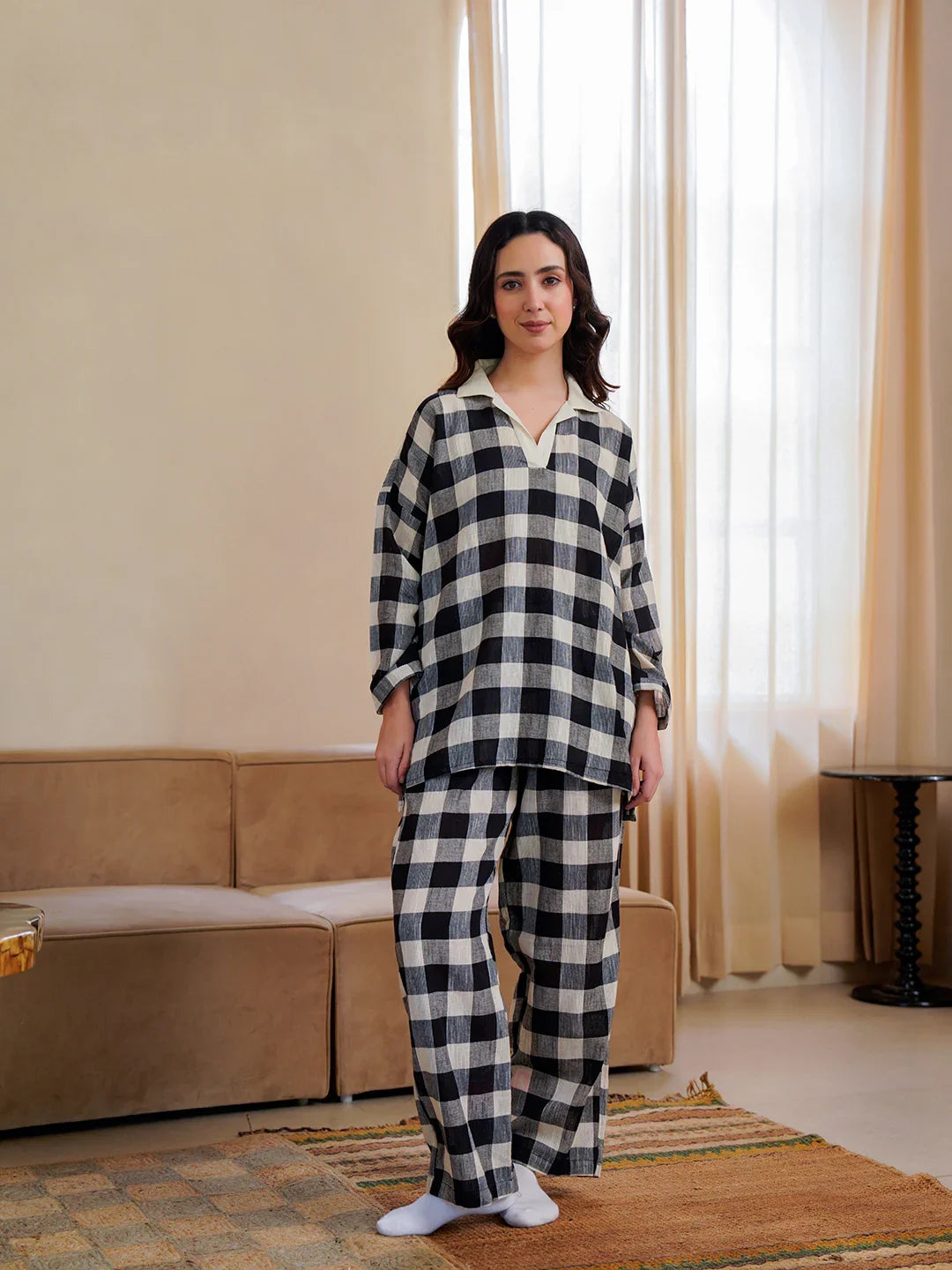 Black & White Checked Pure Cotton Shirt Collar winter Night Suit for Women - SanskrutiHomes 