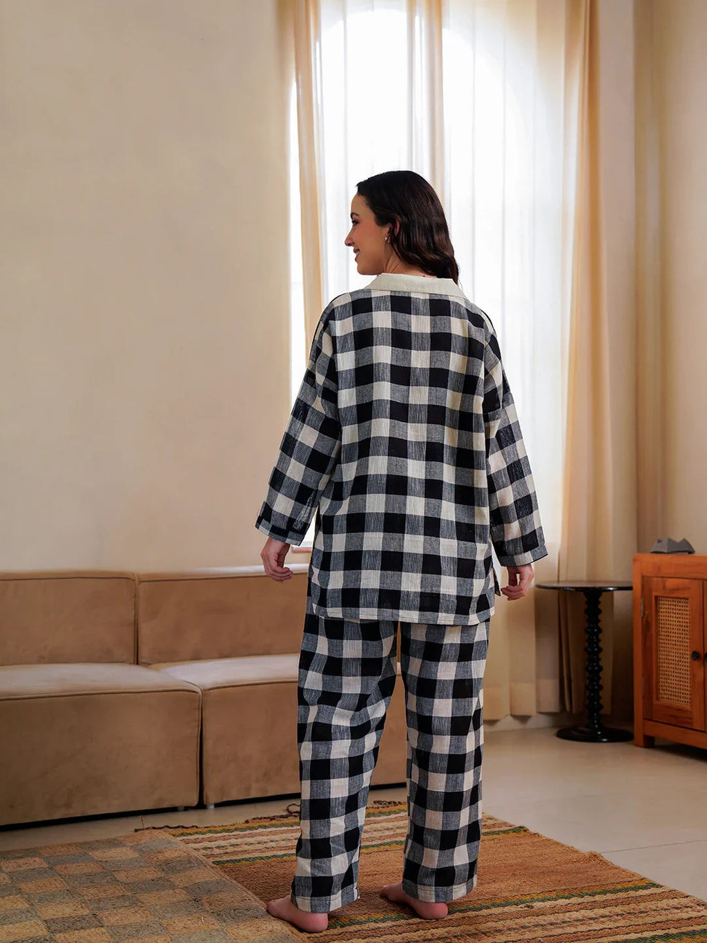 Black & White Checked Pure Cotton Shirt Collar winter Night Suit for Women - SanskrutiHomes 