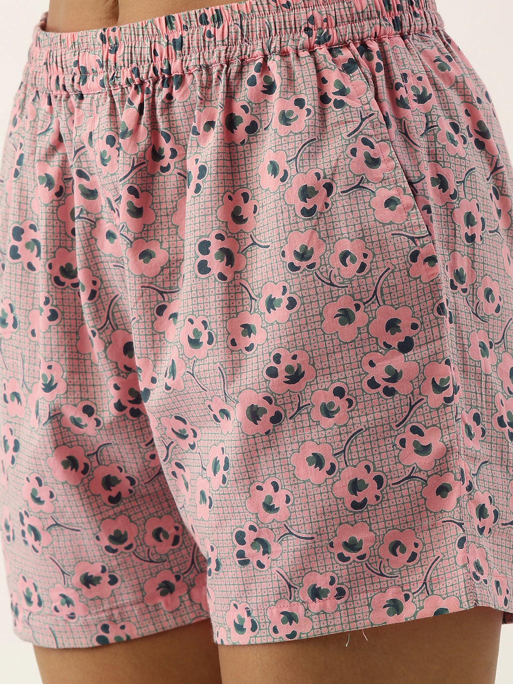 Women Pink With Green Floral Print Cotton Night Suit Set