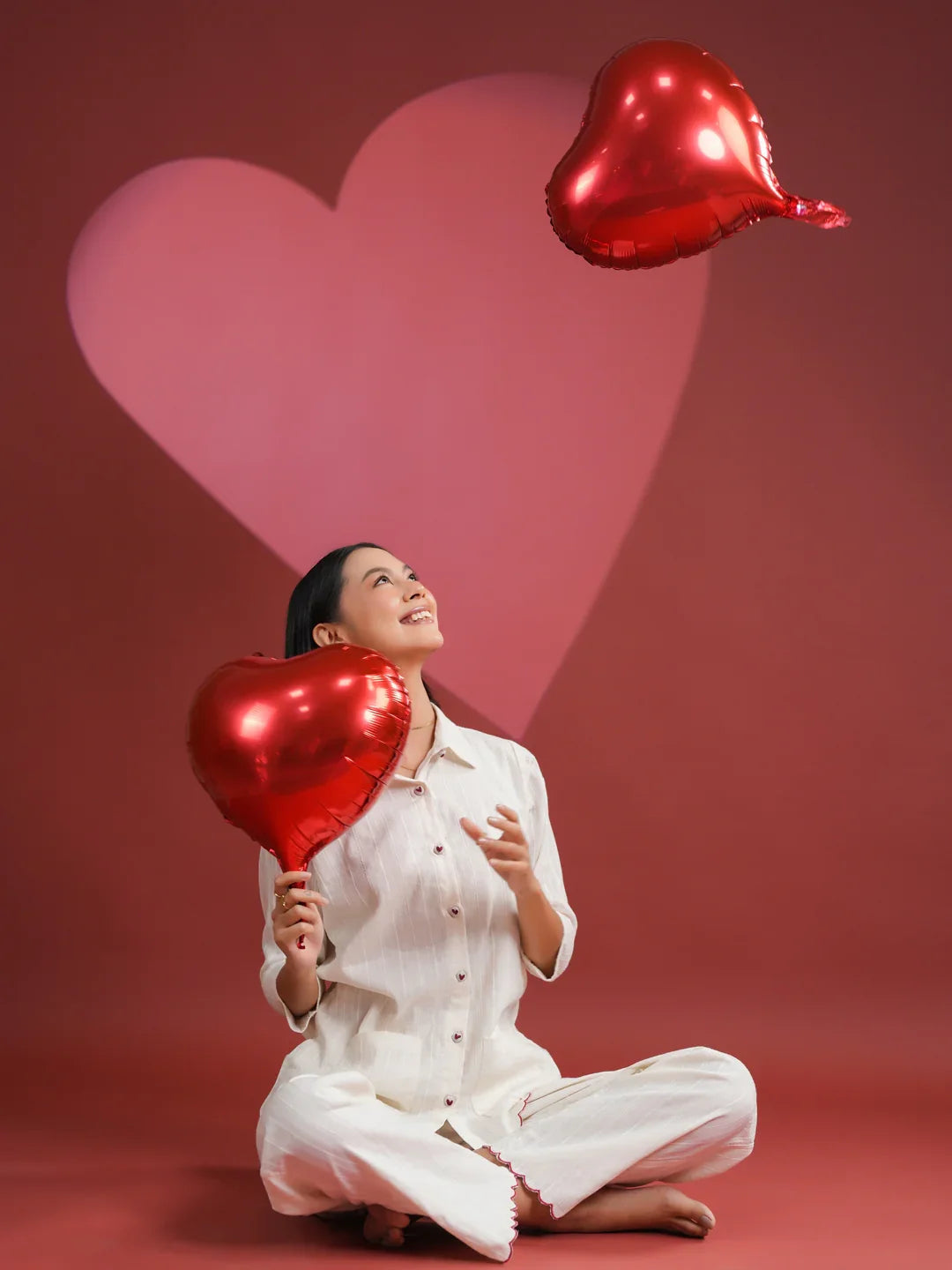 White Solid Print Cotton Night Suit Set - SanskrutiHomes 