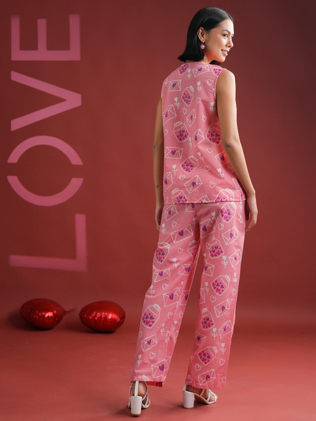 Pink V-Neck Printed Cotton Night Suit - SanskrutiHomes 