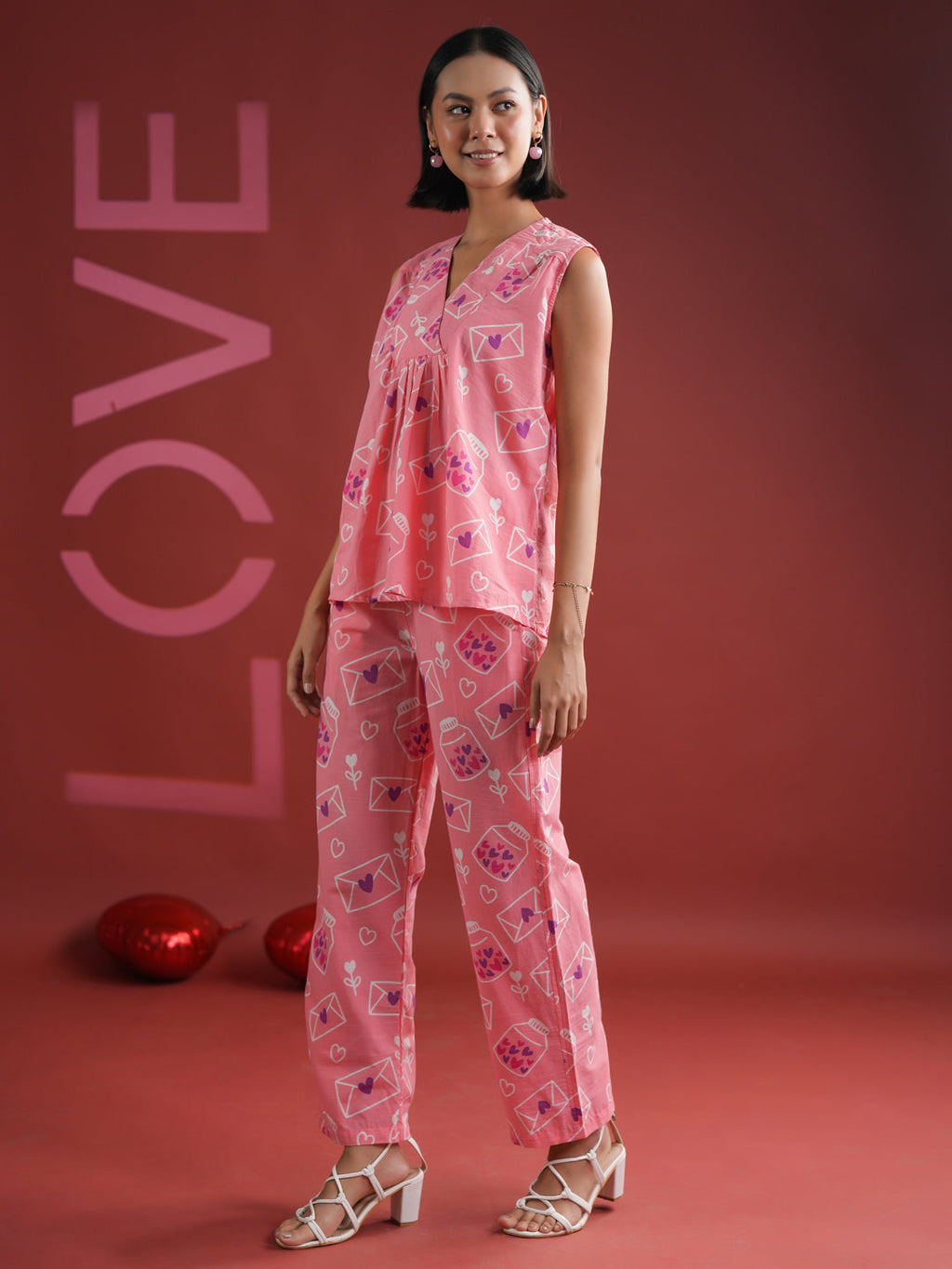 Pink V-Neck Printed Cotton Night Suit - SanskrutiHomes 