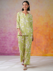 Green Floral Printed Cotton Co-ords Set for Women - SanskrutiHomes 