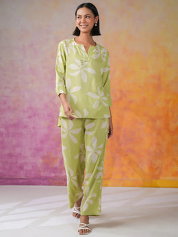 Green Floral Printed Cotton Co-ords Set for Women - SanskrutiHomes 
