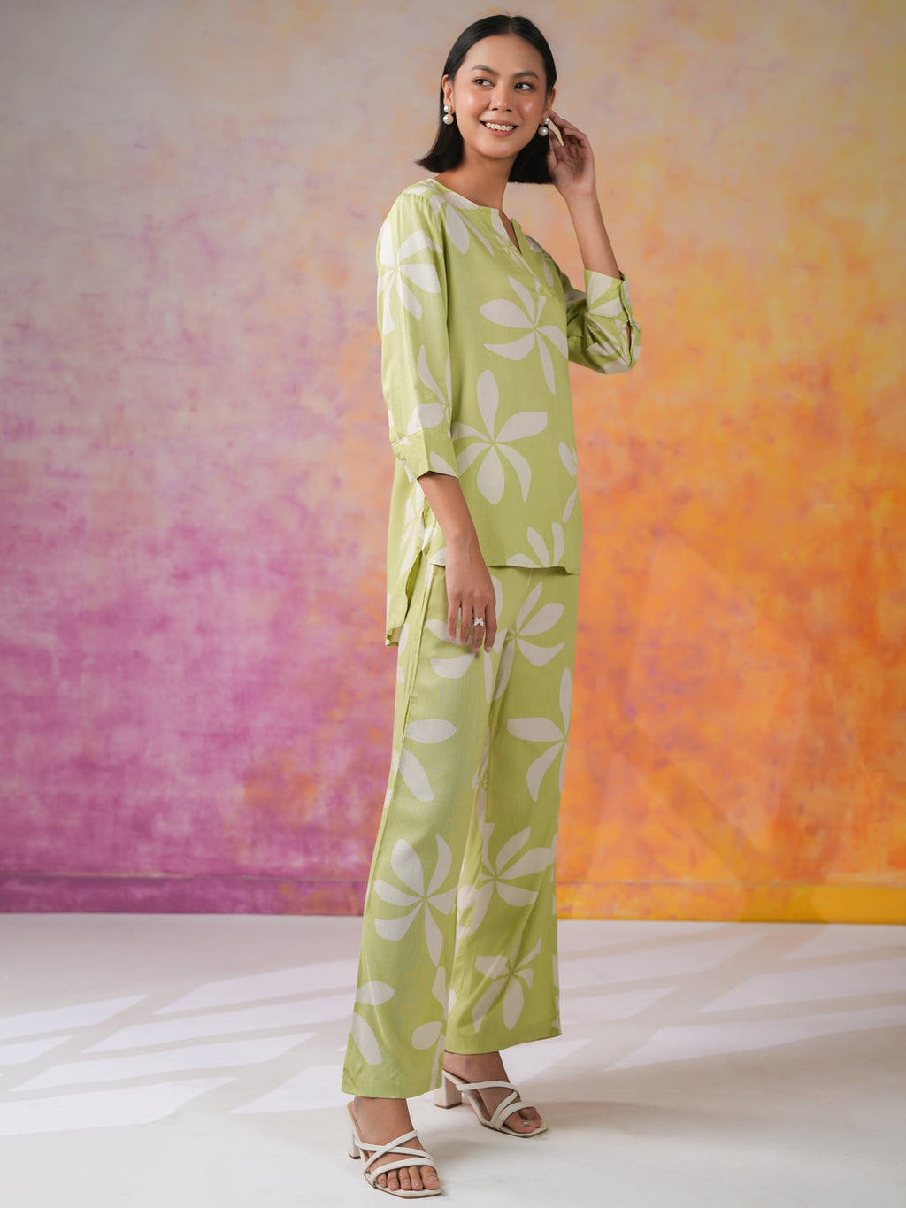 Green Floral Printed Cotton Co-ords Set for Women - SanskrutiHomes 