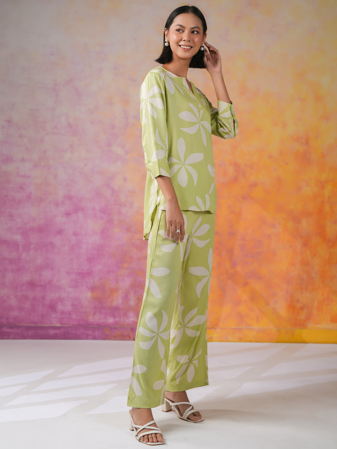 Green Floral Printed Cotton Co-ords Set for Women - SanskrutiHomes 
