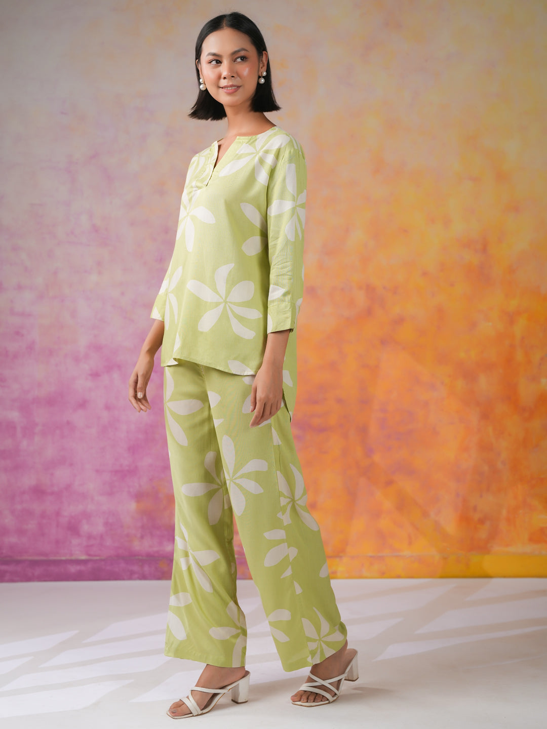 Green Floral Printed Cotton Co-ords Set for Women - SanskrutiHomes 