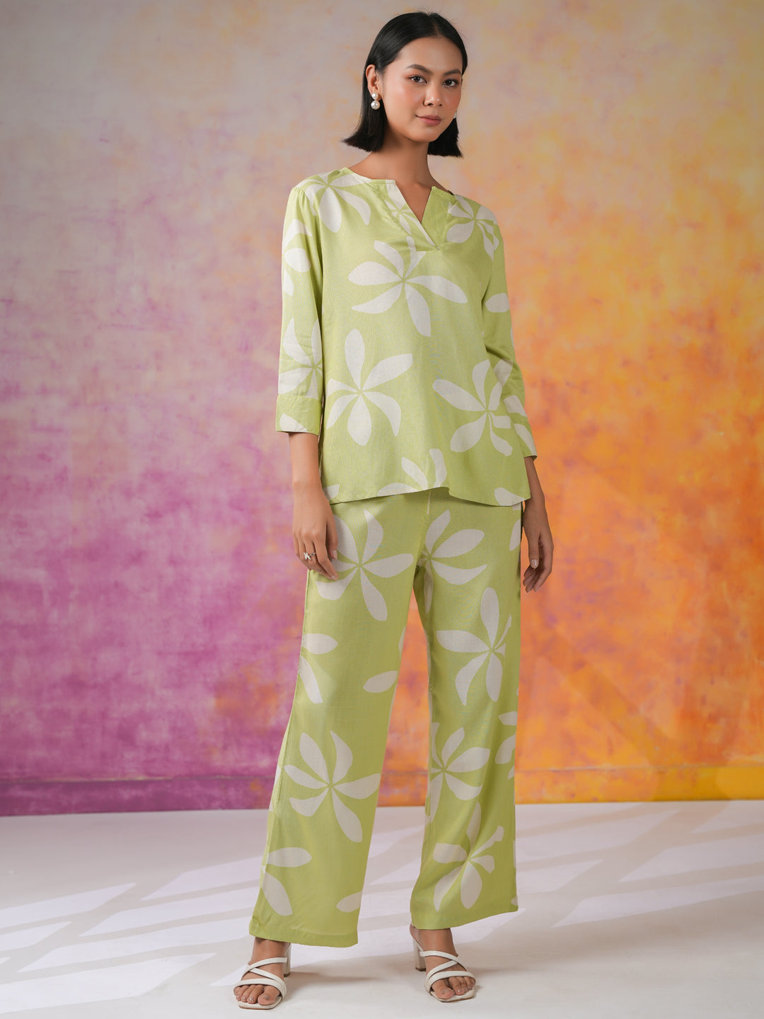 Green Floral Printed Cotton Co-ords Set for Women - SanskrutiHomes 