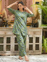 Green cotton printed loungewear set - SanskrutiHomes 