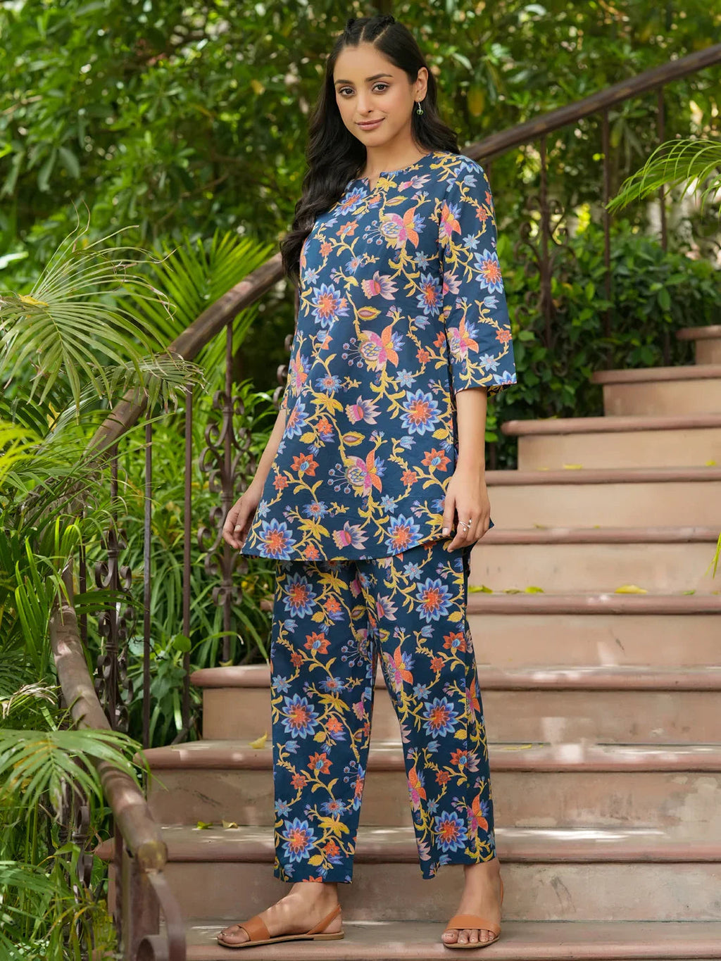 Blue cotton printed loungewear set - SanskrutiHomes 