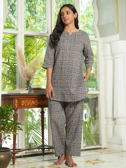 Grey abstract cotton loungewear set - SanskrutiHomes 