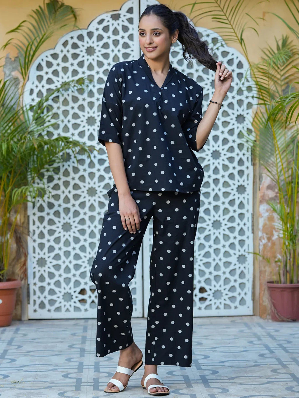 Black polka dot cotton Night Suit Set - SanskrutiHomes 