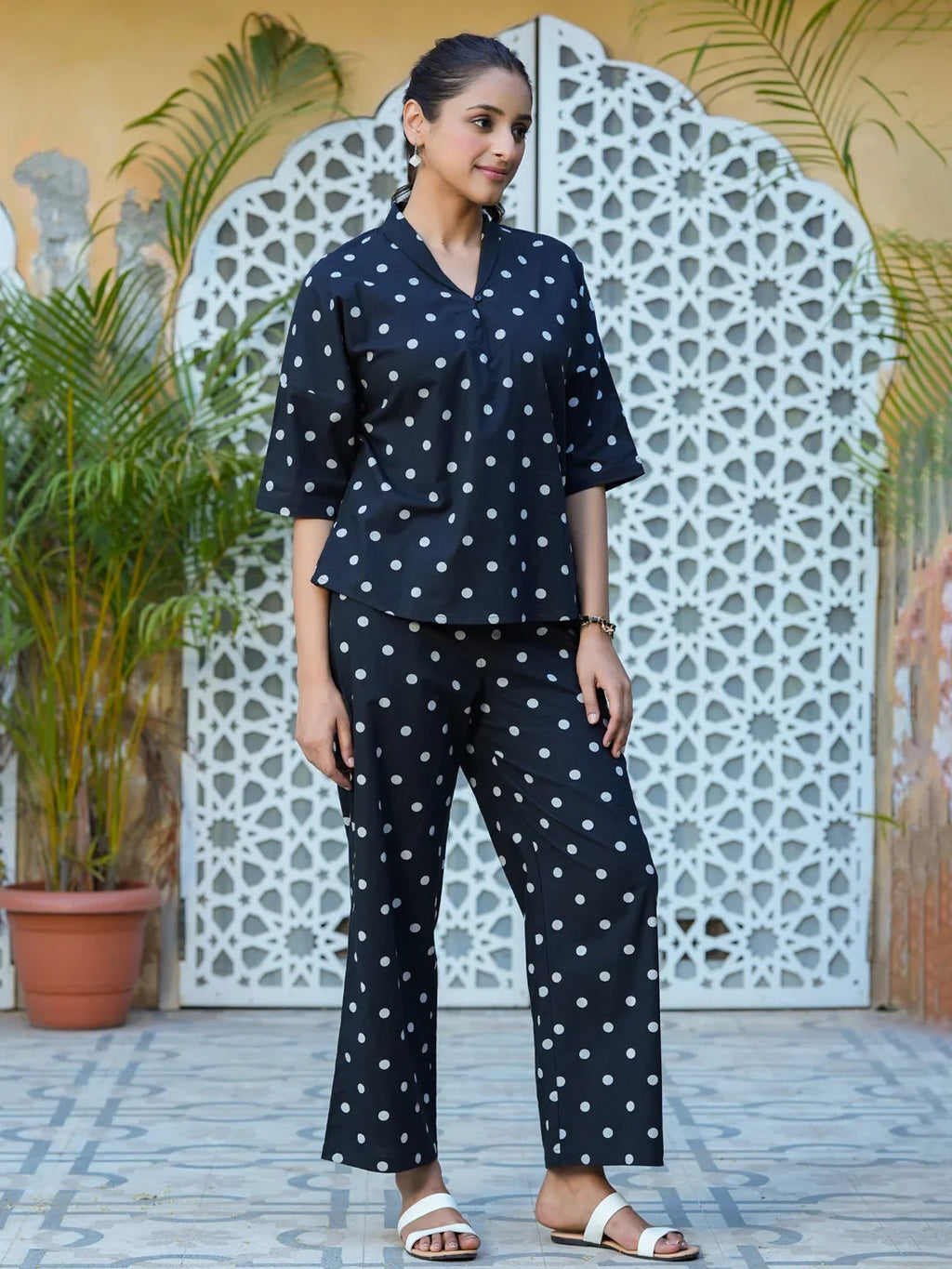 Black polka dot cotton Night Suit Set - SanskrutiHomes 