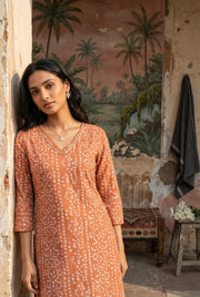 Orange V-Neck Bandhani Print Cotton Kurta For Women