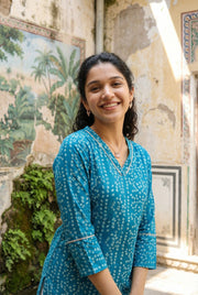 Blue V-Neck Bandhani Print Pure Cotton Kurta For Women