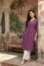 Purple V-Neck Bandhani Print Cotton Kurta For Women