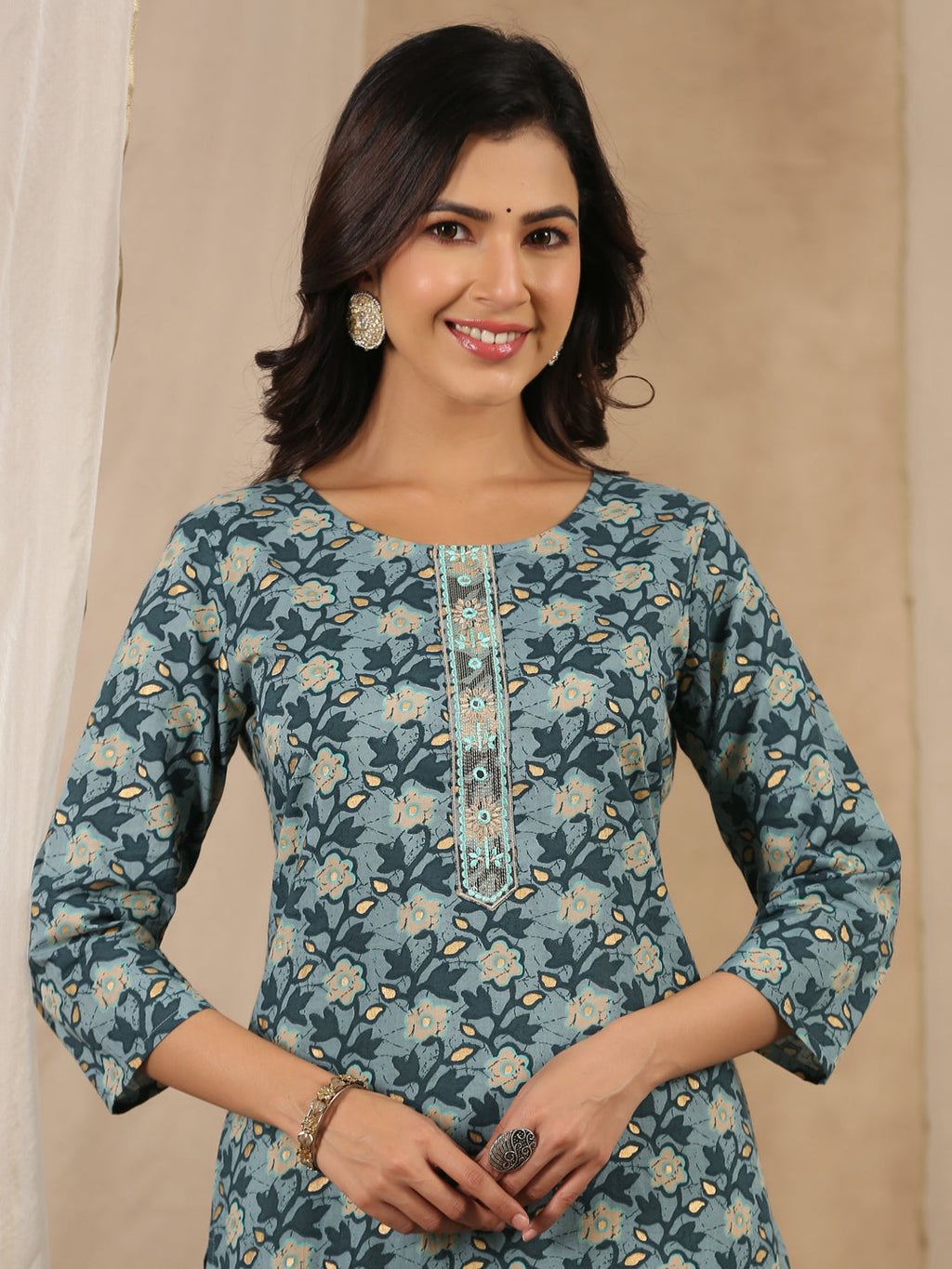 Women Pure Cotton Kurta