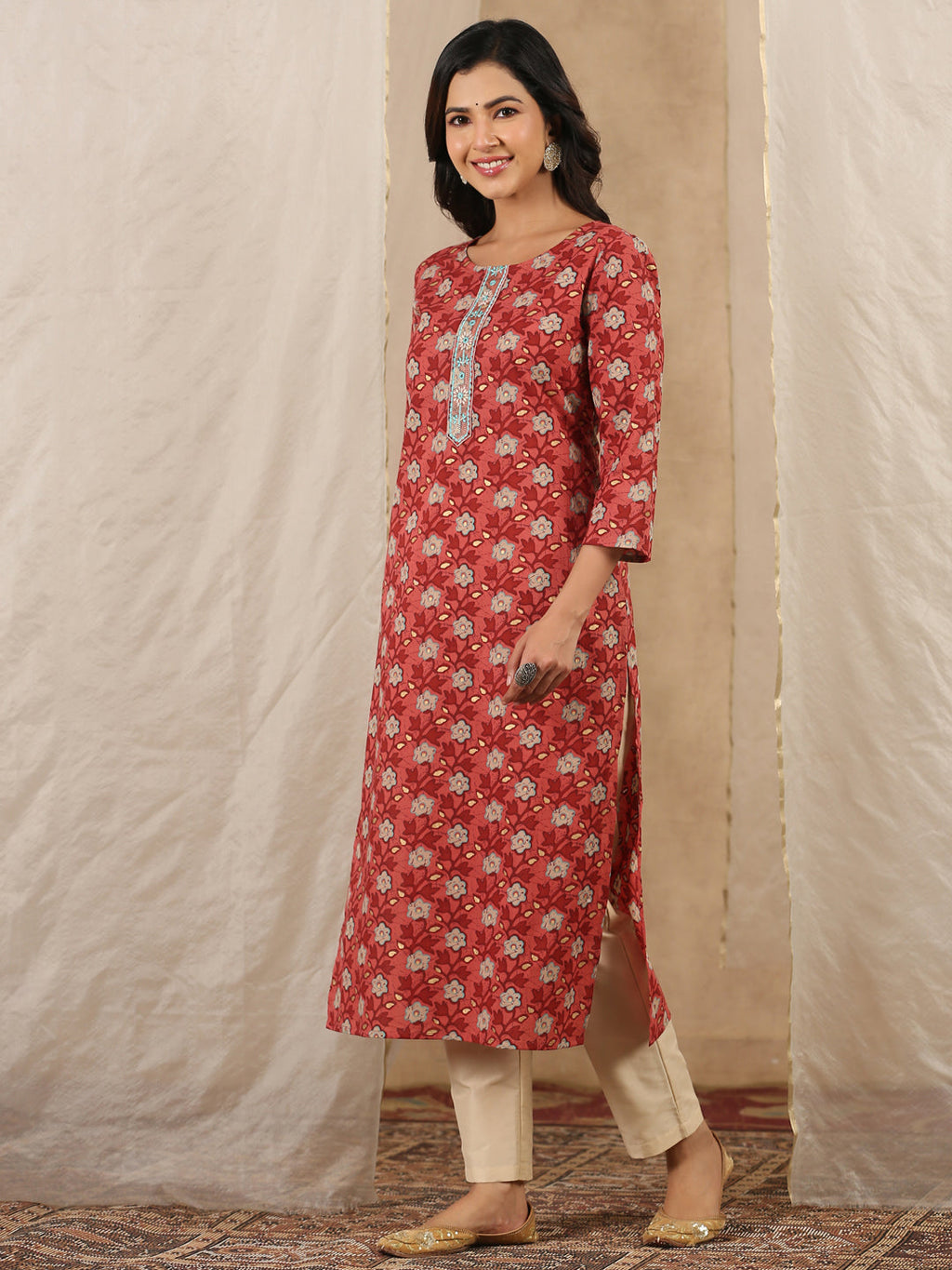 Women Pure Cotton  Kurta