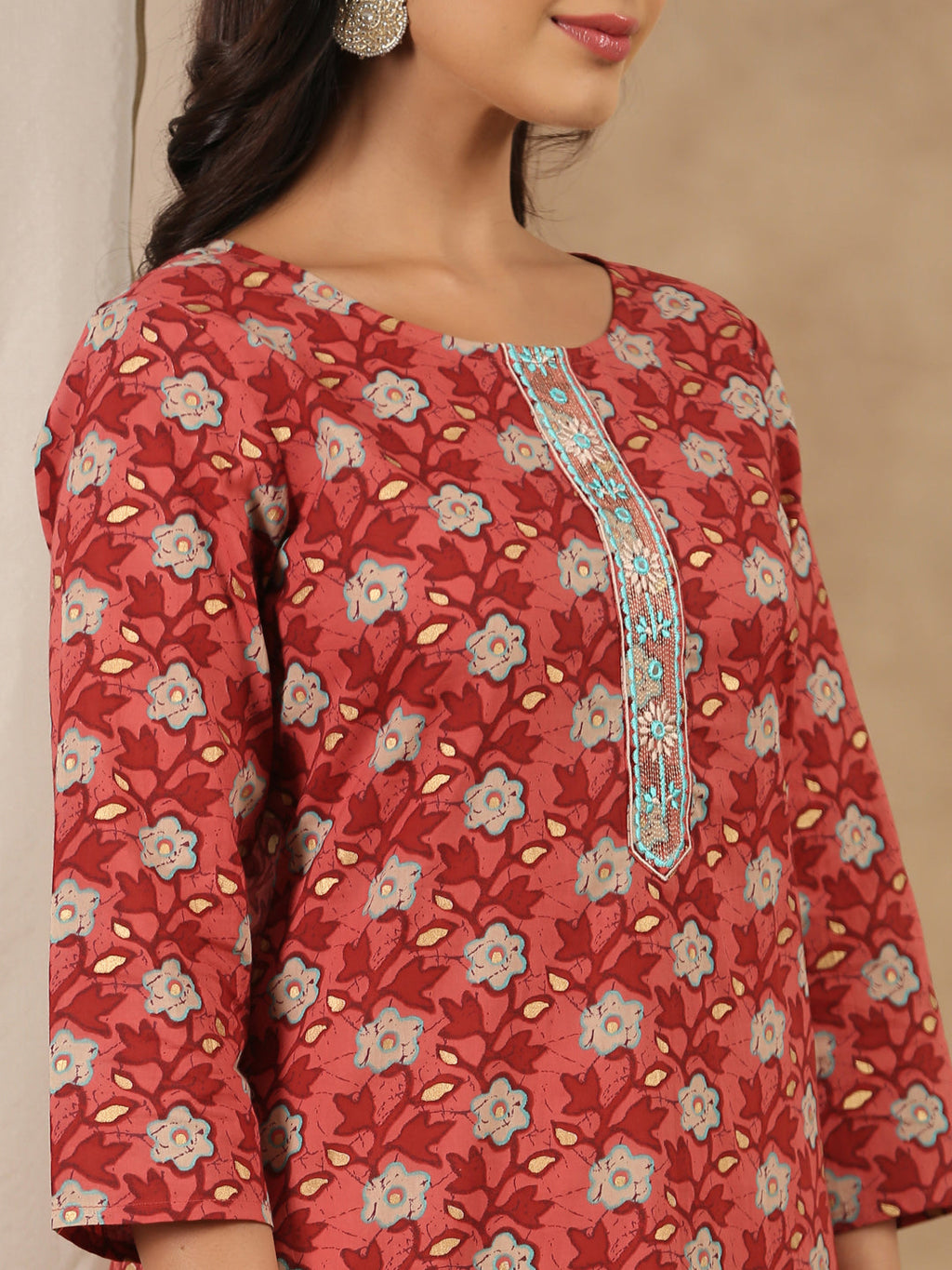 Women Pure Cotton  Kurta