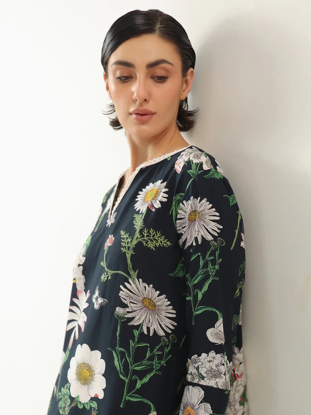 Black Floral Printed Cotton V-Neck Night Dress - SanskrutiHomes 
