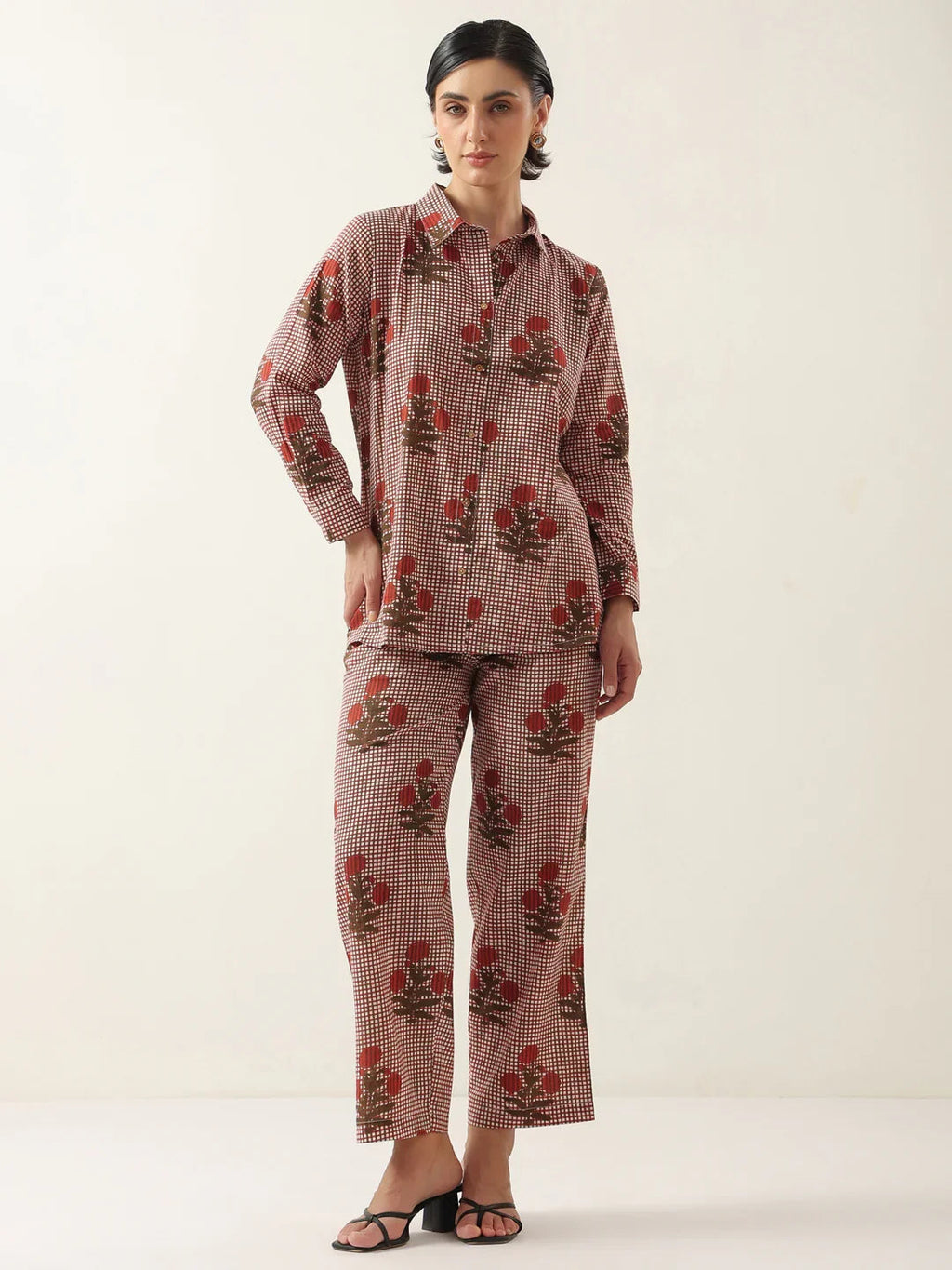 Red Cotton Floral Printed Shirt Collor Night Suit - SanskrutiHomes 