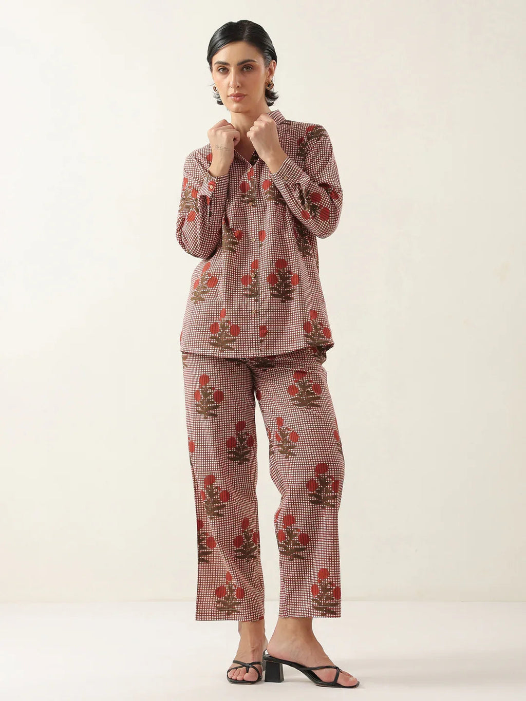 Red Cotton Floral Printed Shirt Collor Night Suit - SanskrutiHomes 