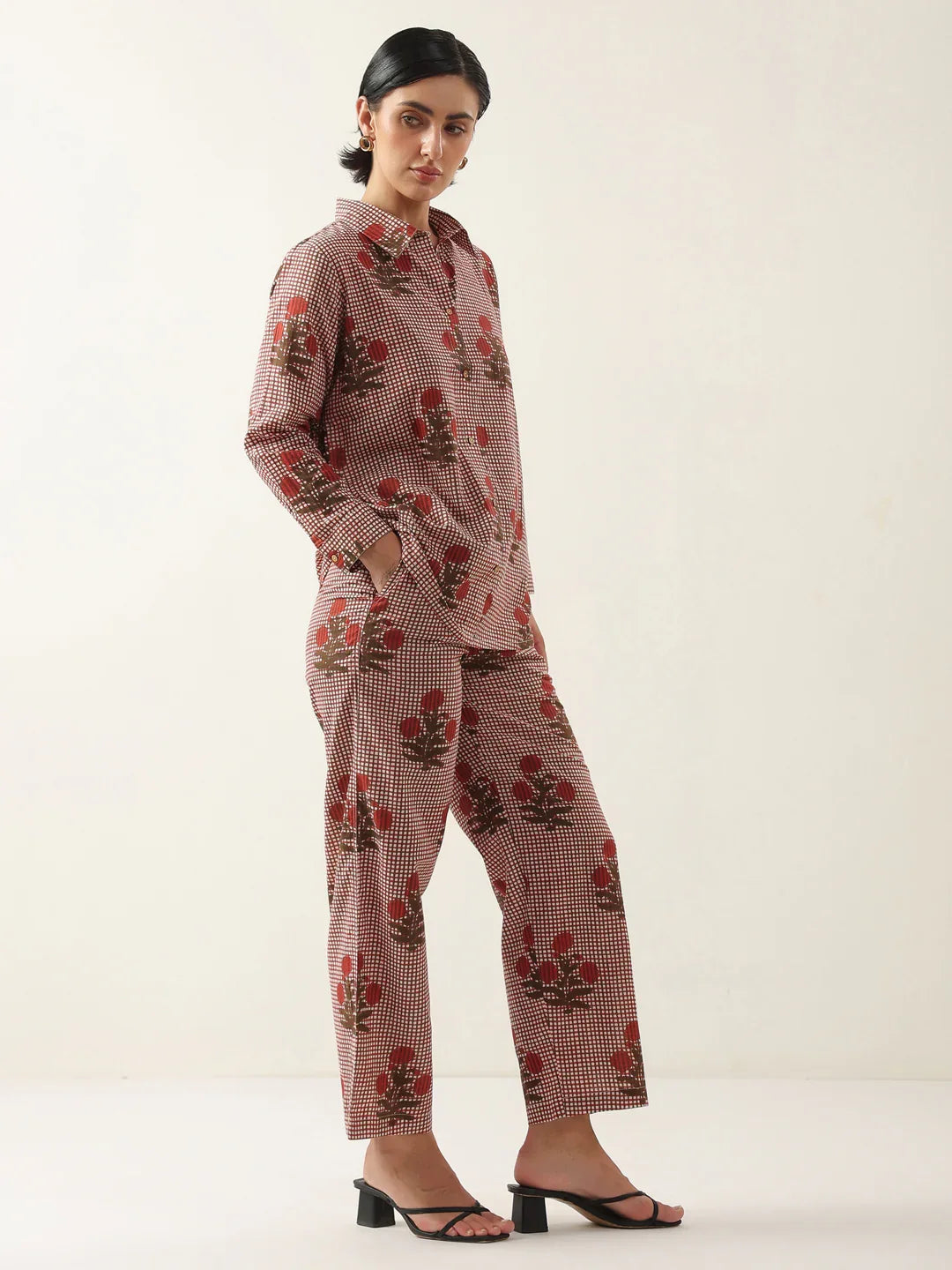 Red Cotton Floral Printed Shirt Collor Night Suit - SanskrutiHomes 
