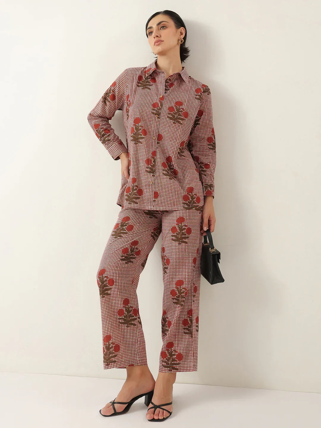 Red Cotton Floral Printed Shirt Collor Night Suit - SanskrutiHomes 