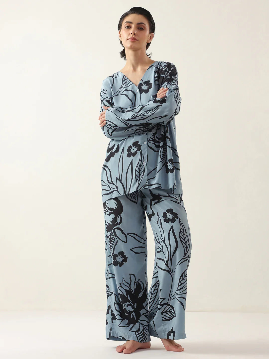 Blue Color V-Neck Floral Printed Night Suit - SanskrutiHomes 