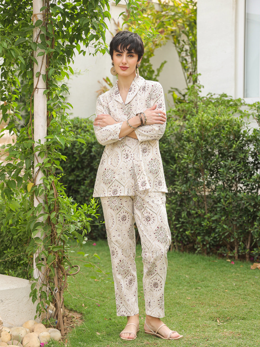 White Shawl Neck Pure Cotton Top Printed Co-Ords Set For Women