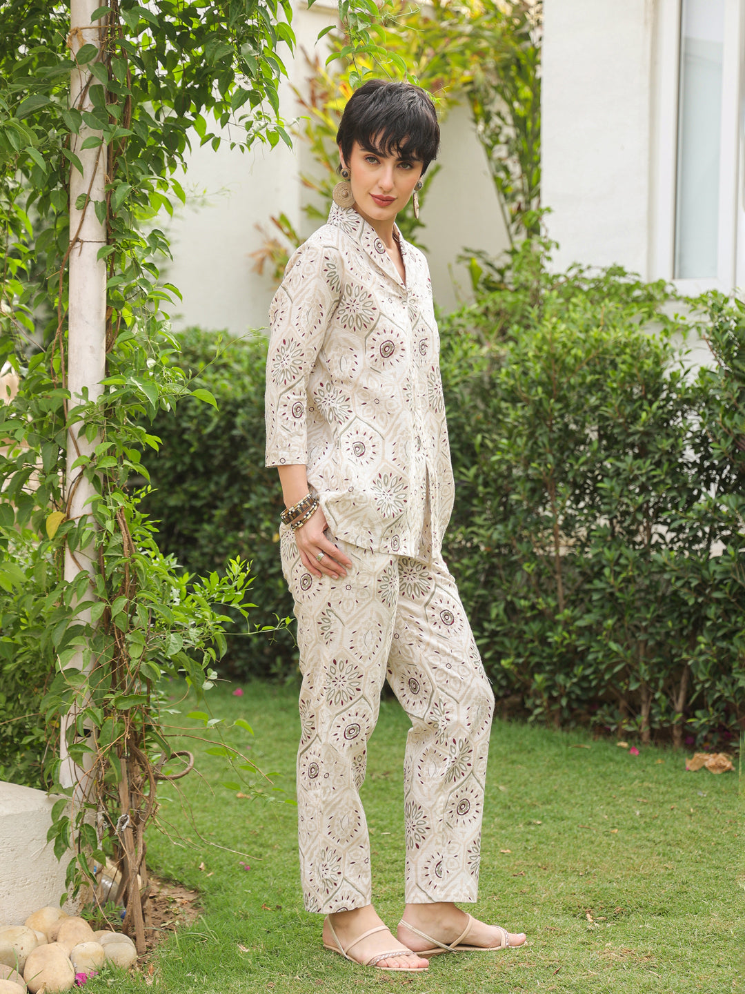 White Shawl Neck Pure Cotton Top Printed Co-Ords Set For Women