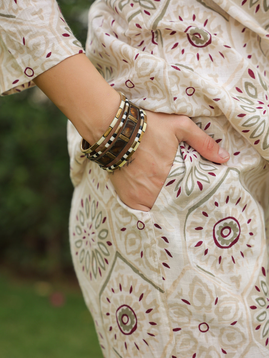 White Shawl Neck Pure Cotton Top Printed Co-Ords Set For Women