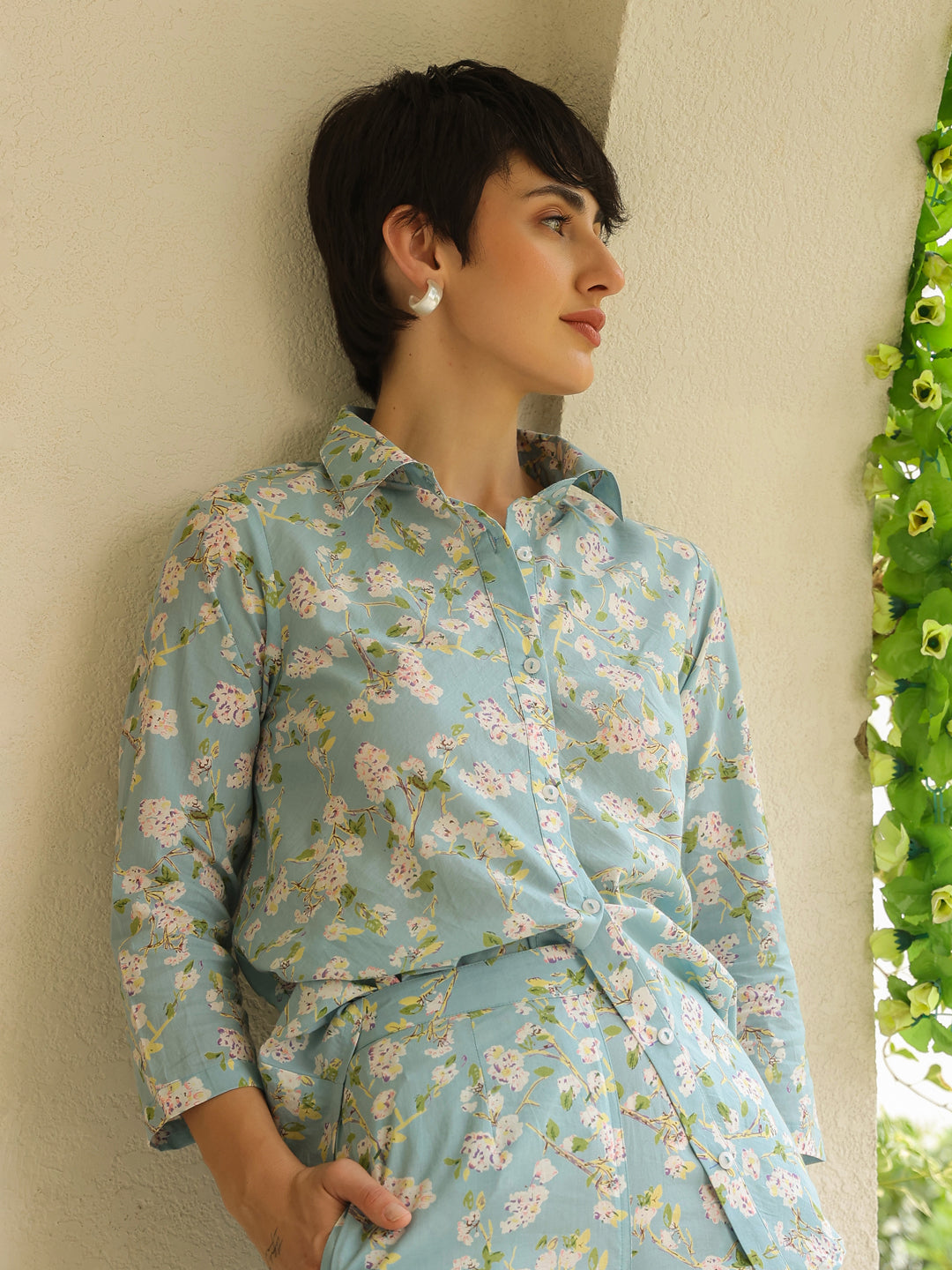 Blue Shirt Collar Pure Cotton Printed Floral Night Suit For Women