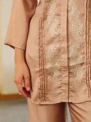 Cream Mandarin Collar Polyester Shirt Printed Co-Ords Set For Women