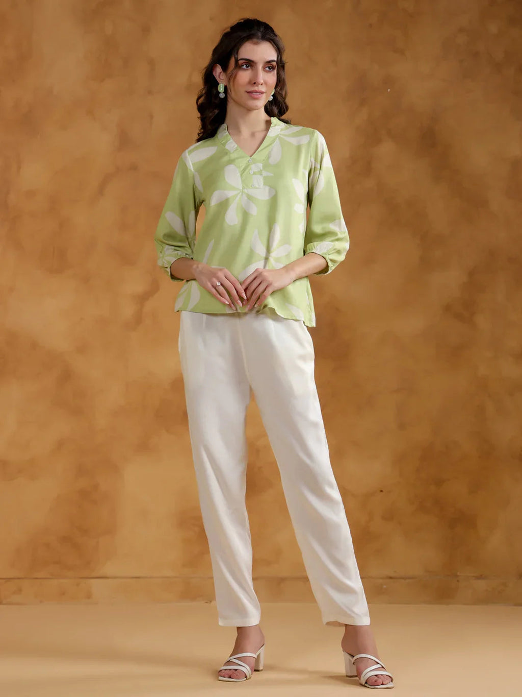 Green Color V-Neck Printed Co-ords Set for Women - SanskrutiHomes 