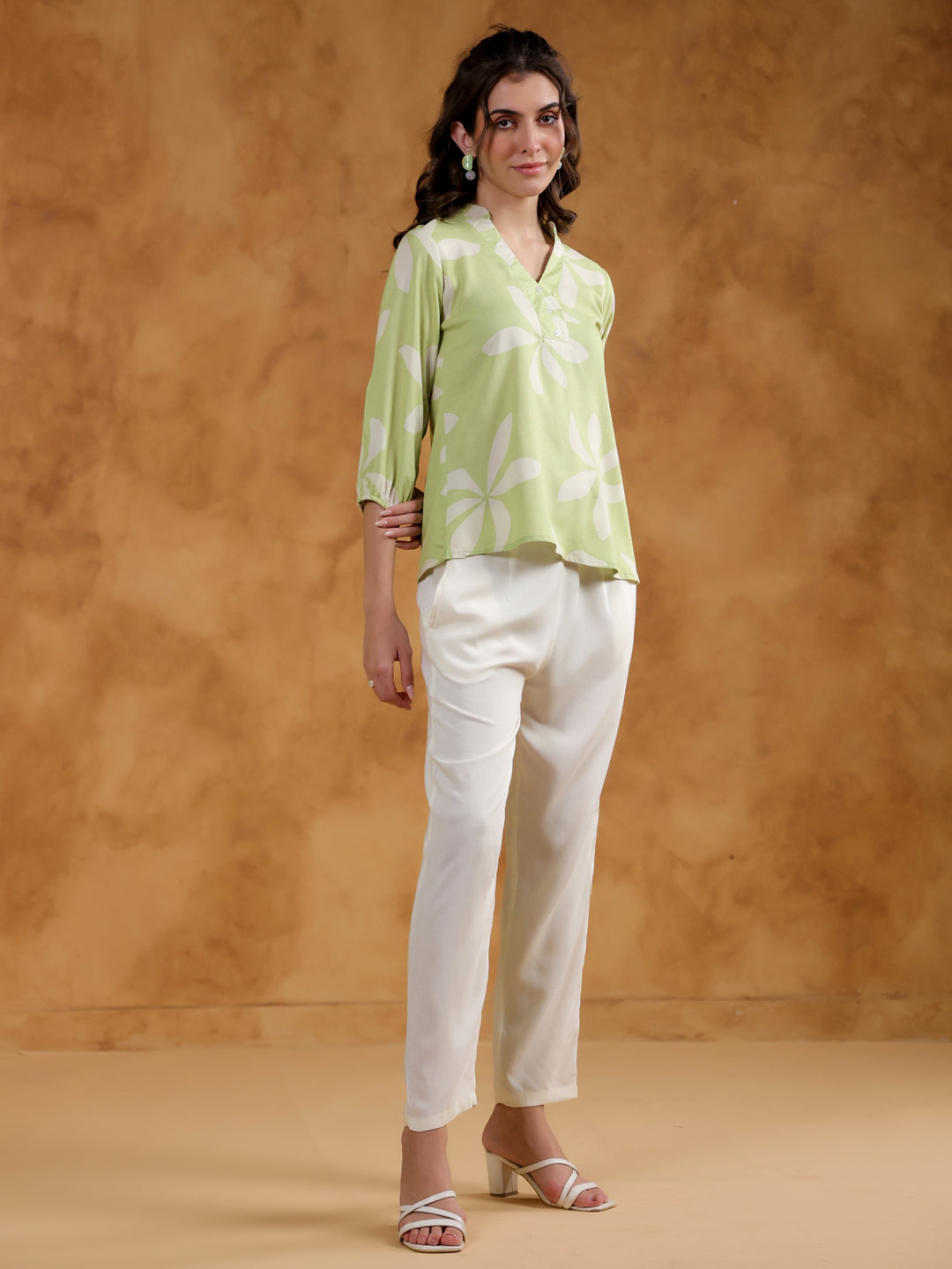 Green Color V-Neck Printed Co-ords Set for Women - SanskrutiHomes 